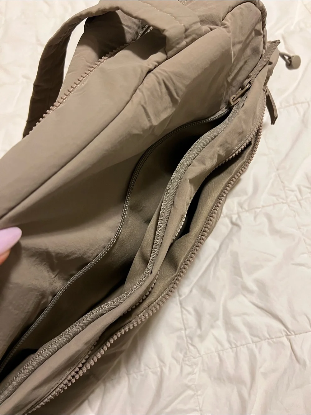 Everyday Quilted Hobo Bag in Taupe